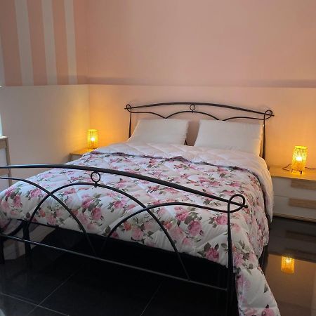 Casa Pirandello 12 Apartment Catania Luaran gambar